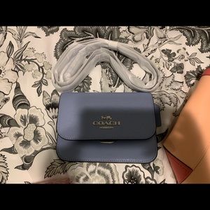 New coach cross over tag still on never used